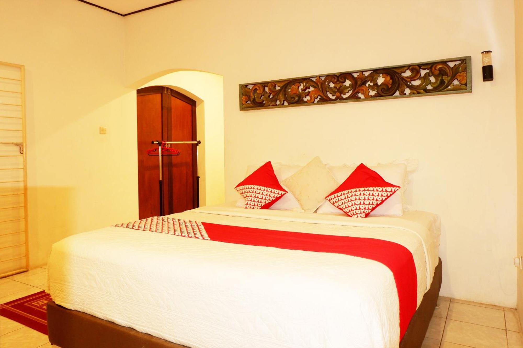 Cemara'S Homestay باتو المظهر الخارجي الصورة